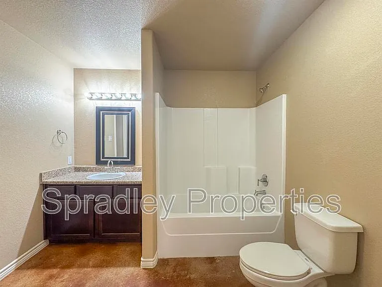 1560 Vani Ct — Photo 7