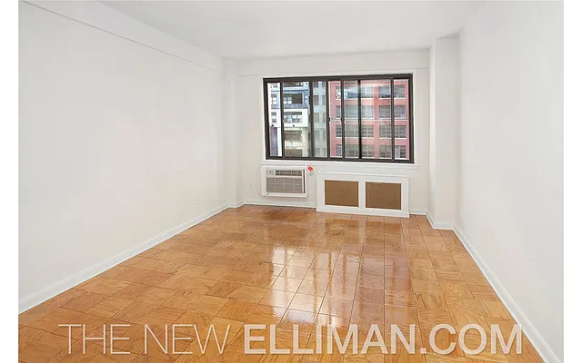 Rented by Douglas Elliman | media 20