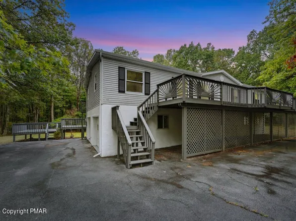 8971 Sherwood Dr, Kunkletown, PA 18058