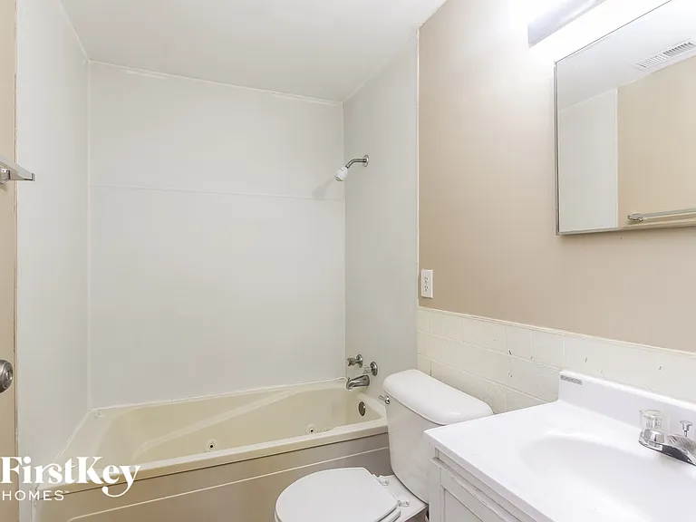 1733 Alimingo Dr — Photo 14