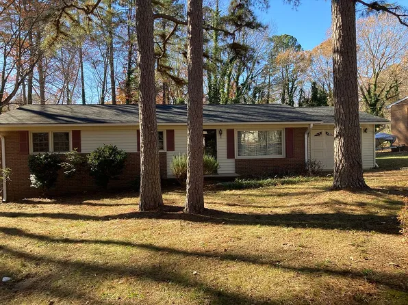 1827 Levance St, Asheboro, NC 27203