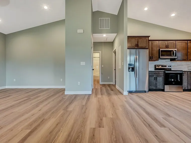 708 Harrison Ave #1 — Photo 4