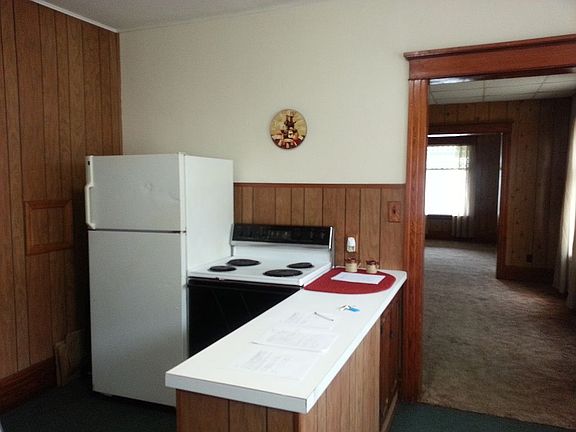 5th image of 1019 10th Street