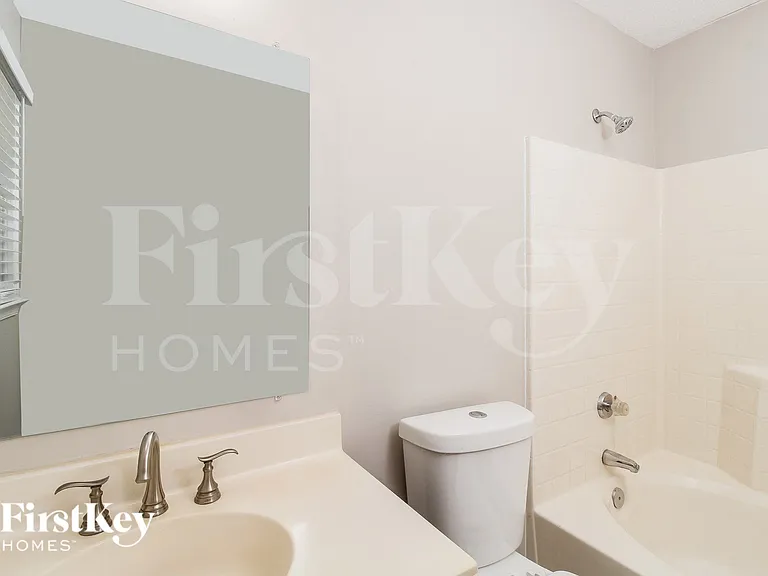 5807 Running Ridge Rd — Photo 8