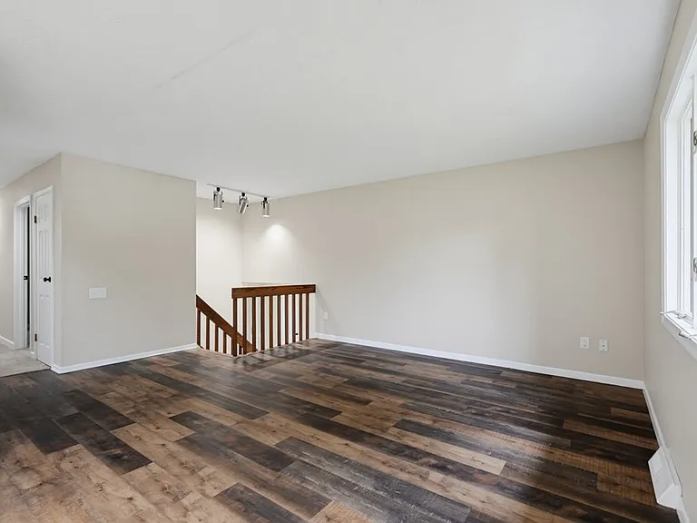 5460 Echodell Ave NW — Photo 8
