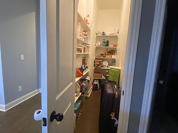 5th image of 4709 Bedingfield St