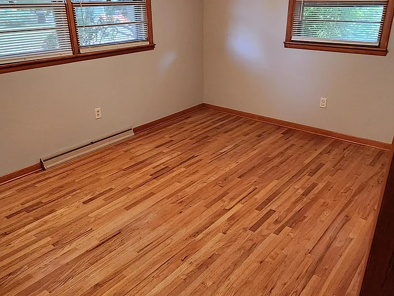 311 Margaret Ave — Photo 8