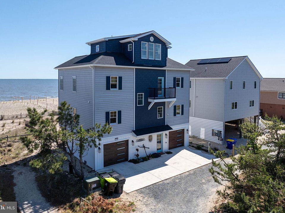 1st image of 402 Bay Front Rd