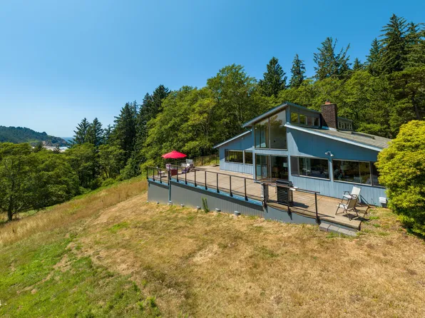 2555 Four Creeks Rd, Otis, OR 97368