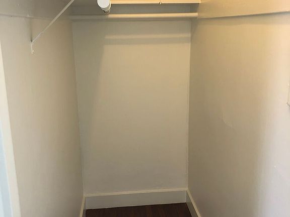 5th image of 2390 Chestnut St APT 206