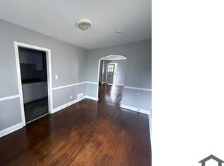 2833 Sunset Dr, Baltimore, MD 21223