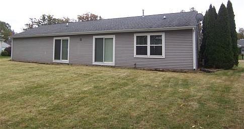 4th image of 4210 Hale Ln