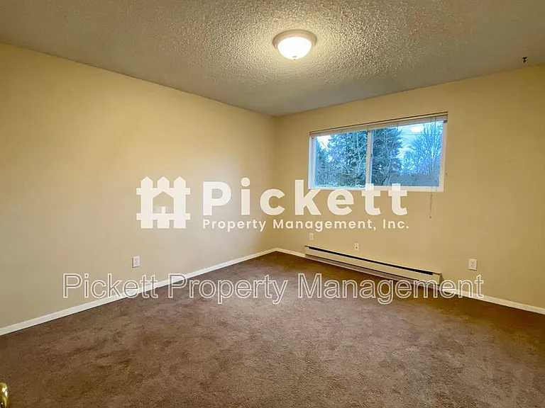 11660 Schold Rd NW #A — Photo 8