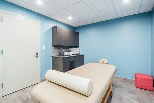 Rented by Carnegie Management Inc | media 18