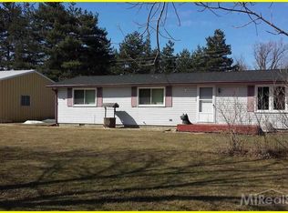 8659 Capac Rd, Brown City, MI 48416