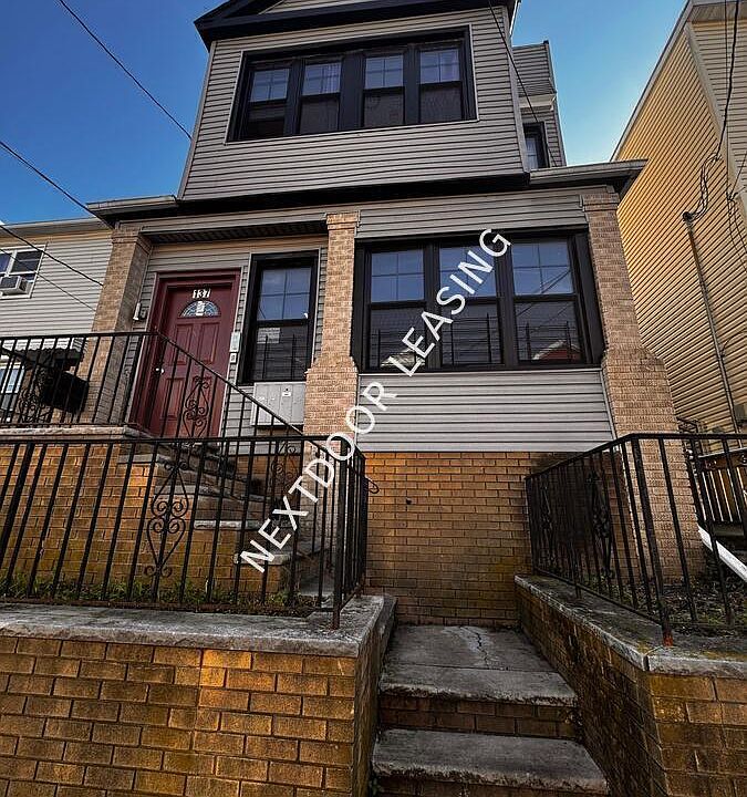 1st image of 137 Myrtle Ave #2AM