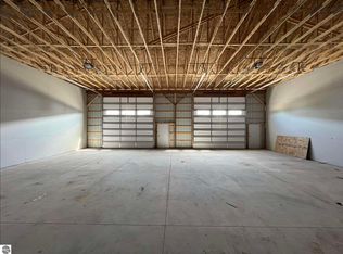 7450 Glendale #30/31, Bellaire, MI 49615