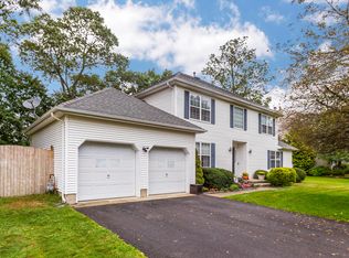206 Antoinette Ct, Brick, NJ 08723