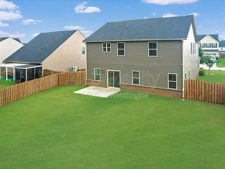 533 Daffodil Ln — Photo 30