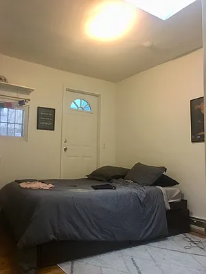 Rented by The MJS Group NY LLC | media 21