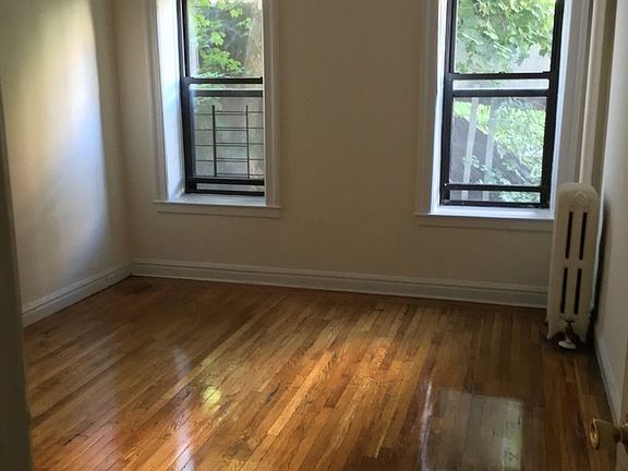 2nd image of 56 Bennett Ave APT 1H