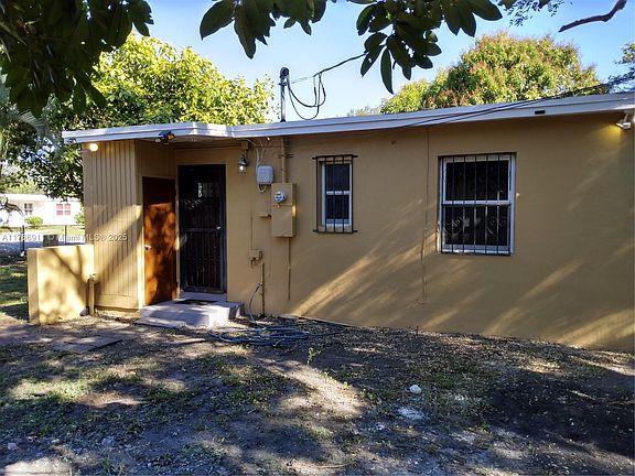2nd image of 12731 Bunker Dr