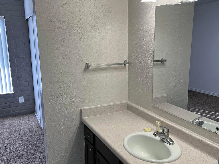 Woodberry Heights — Photo 16