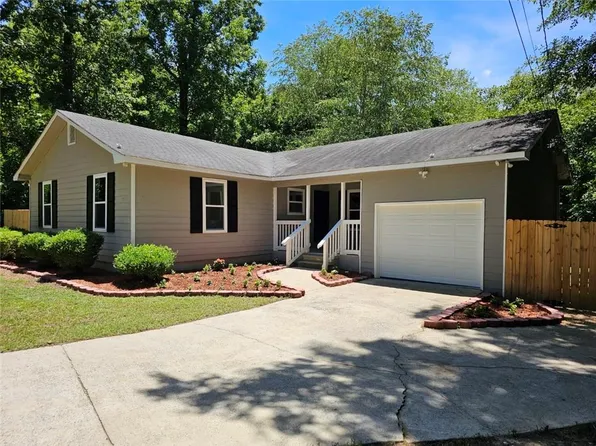 3870 Lucerne Dr, Macon, GA 31204