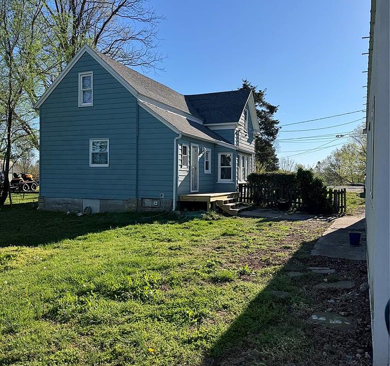 2nd image of 243 Church St