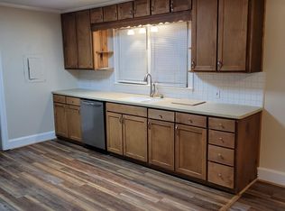 3135 Brooks Farm Rd, Grifton, NC 28530