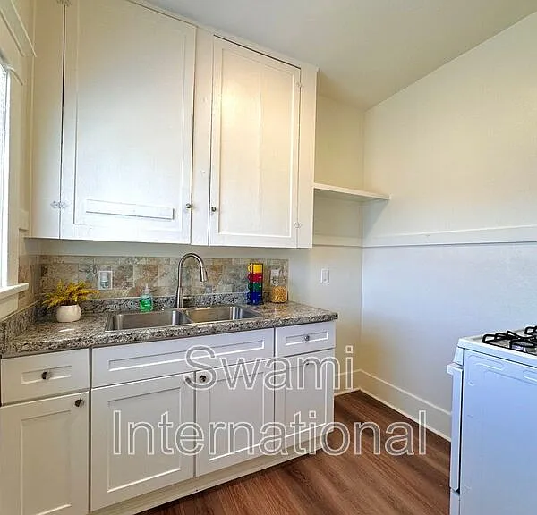 530 Chestnut Ave #15 — Photo 11