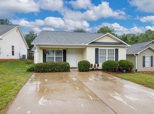 449 Clark Glen Dr, Inman, SC 29349