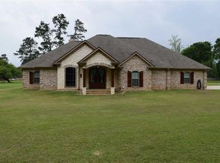 215 Lindsey St, Silsbee, TX 77656