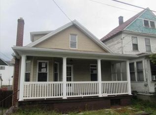 828 Meadow Ave, Scranton, PA 18505