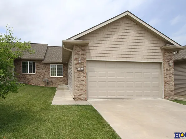 5225 N 10th St, Lincoln, NE 68521