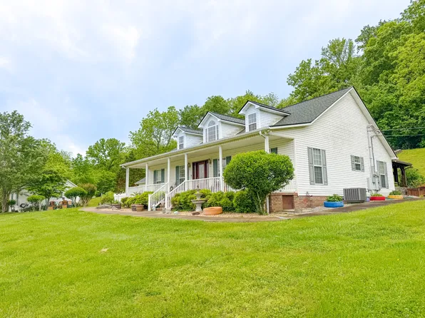 414 Mount View Dr, Pulaski, TN 38478