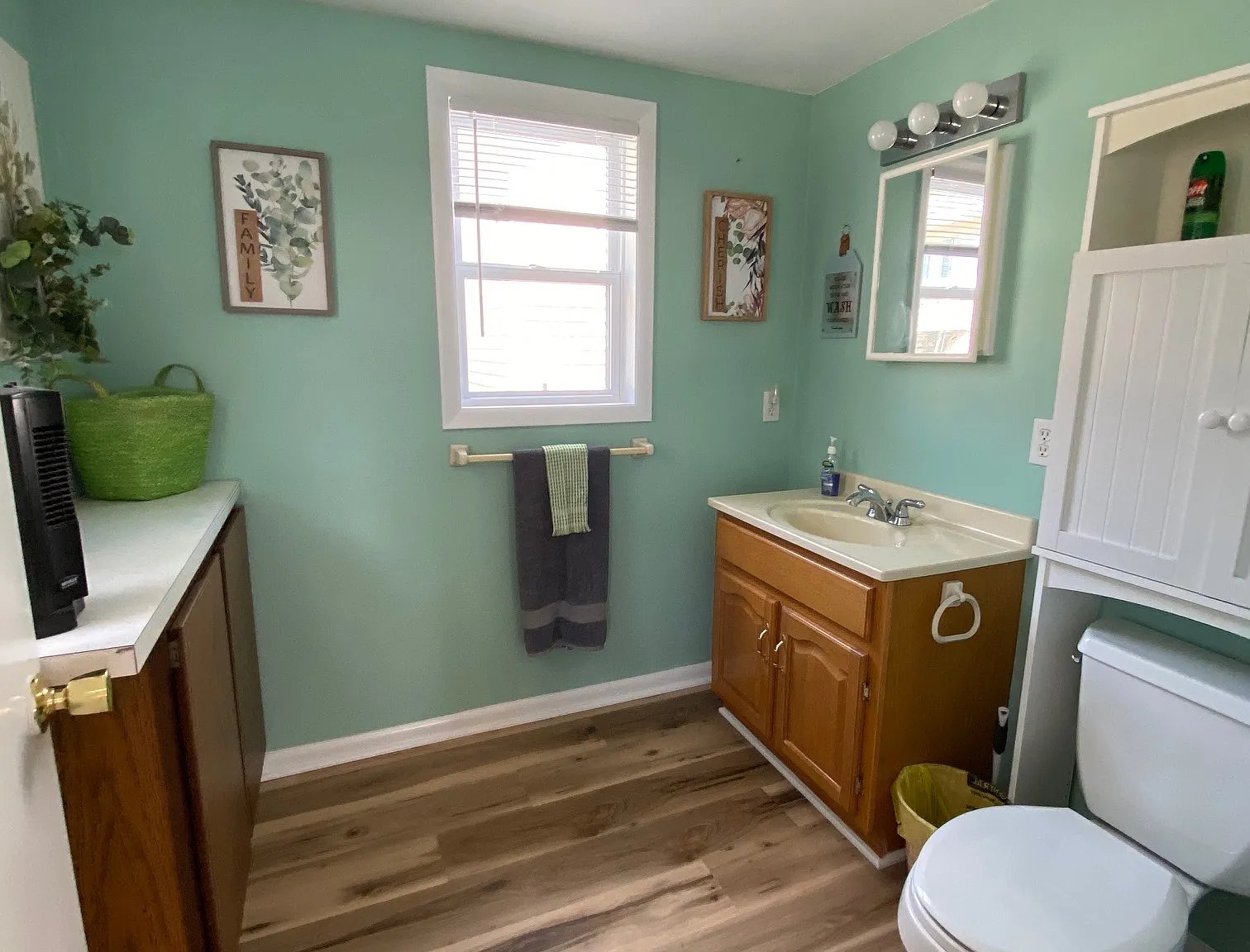 5 bed, 1.5 bath, 1386 sqft, $2,000 — Photo 3