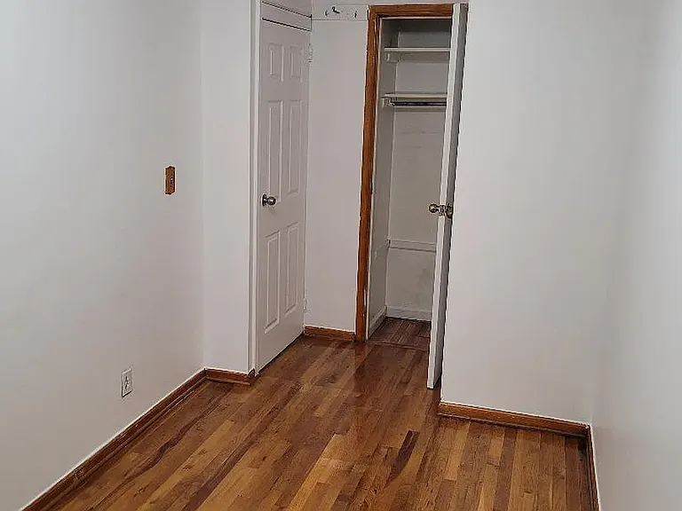168 Norfolk St #14 — Photo 7