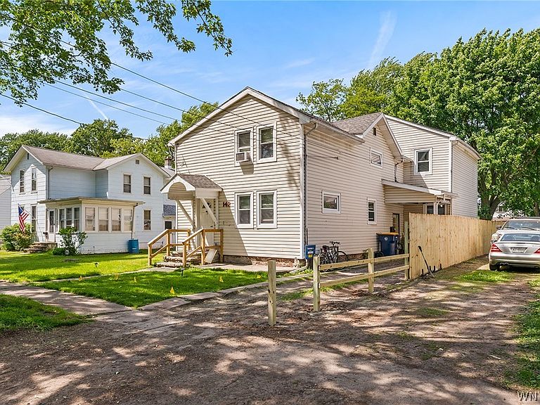 Listing photo 3