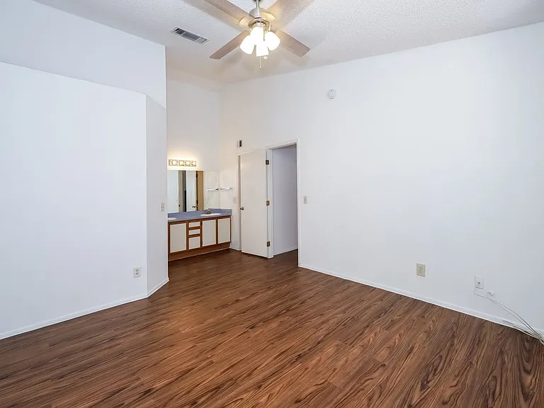 10043 E Bryonwood Ln — Photo 5