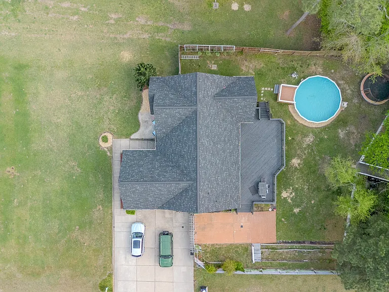 220 Dolphin Dr — Photo 39