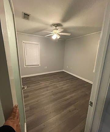 5th image of 3024 Claire Ave