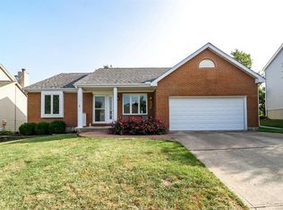 5382 Leaf Back Dr, West Chester, OH