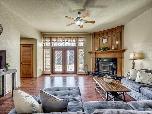 5th image of 6816 NW 130th St