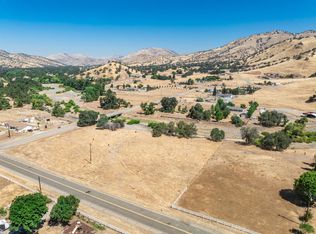 Elwood Rd, Sanger, CA 93657