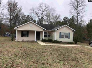 303 Chickadee Ln, Lugoff, SC 29078