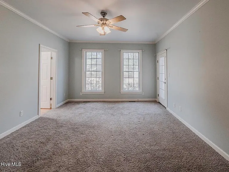 801 Sawmill Landing Rd — Photo 22