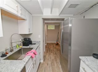 409-415 S Main St #1, Youngstown, OH