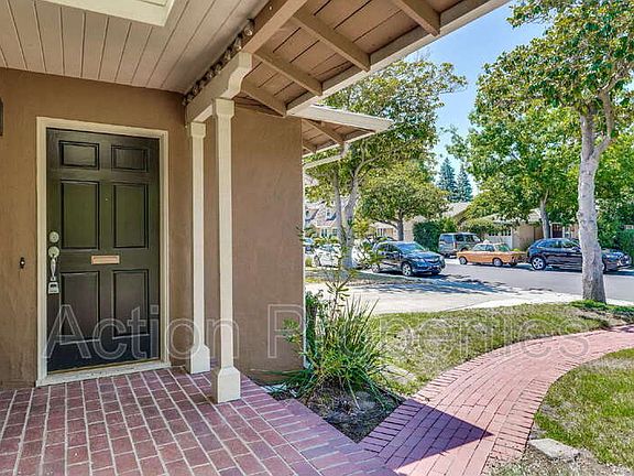2nd image of 290 Iris Way