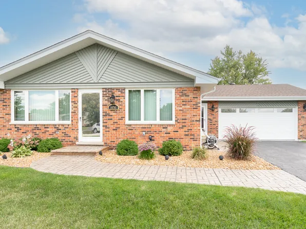 14741 S Arboretum Dr, Homer Glen, IL 60491